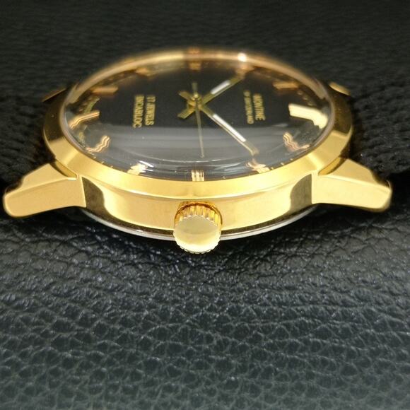 Vintage 1975 Montine Of Switzerland  Manual Mens Gold Watch W/Nato Strap - Picture 5 of 9
